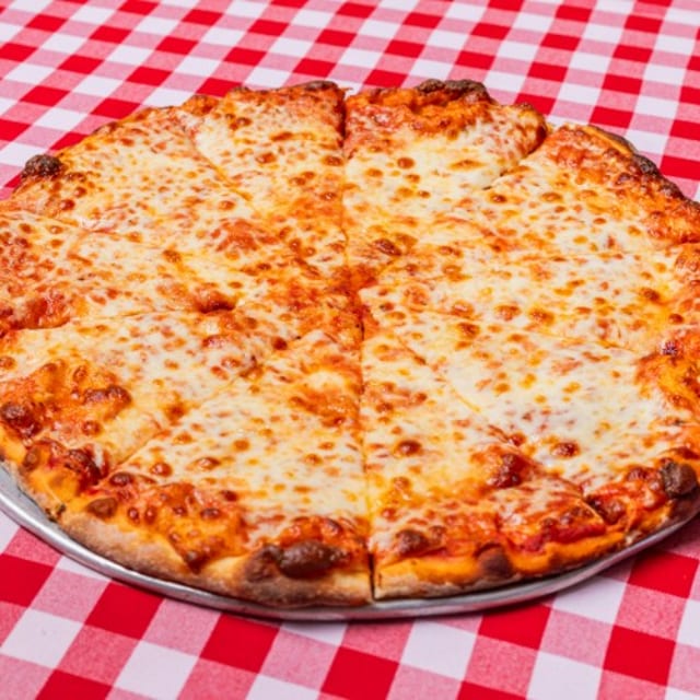 Pietra's Famous Pizza (16").